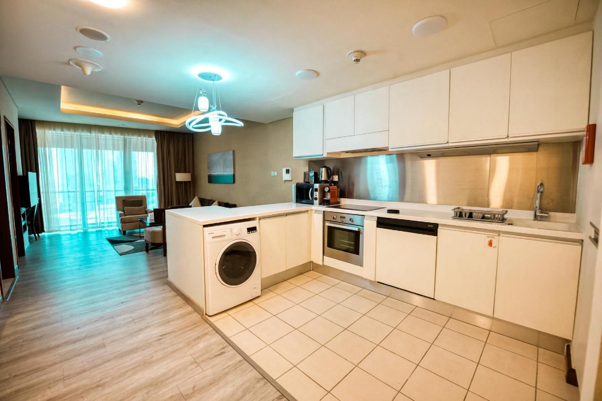 Emaar Fashion Avenue One Bedroom - Formerly Address Dubai Mall Four Apple Holiday Homes Exterior photo
