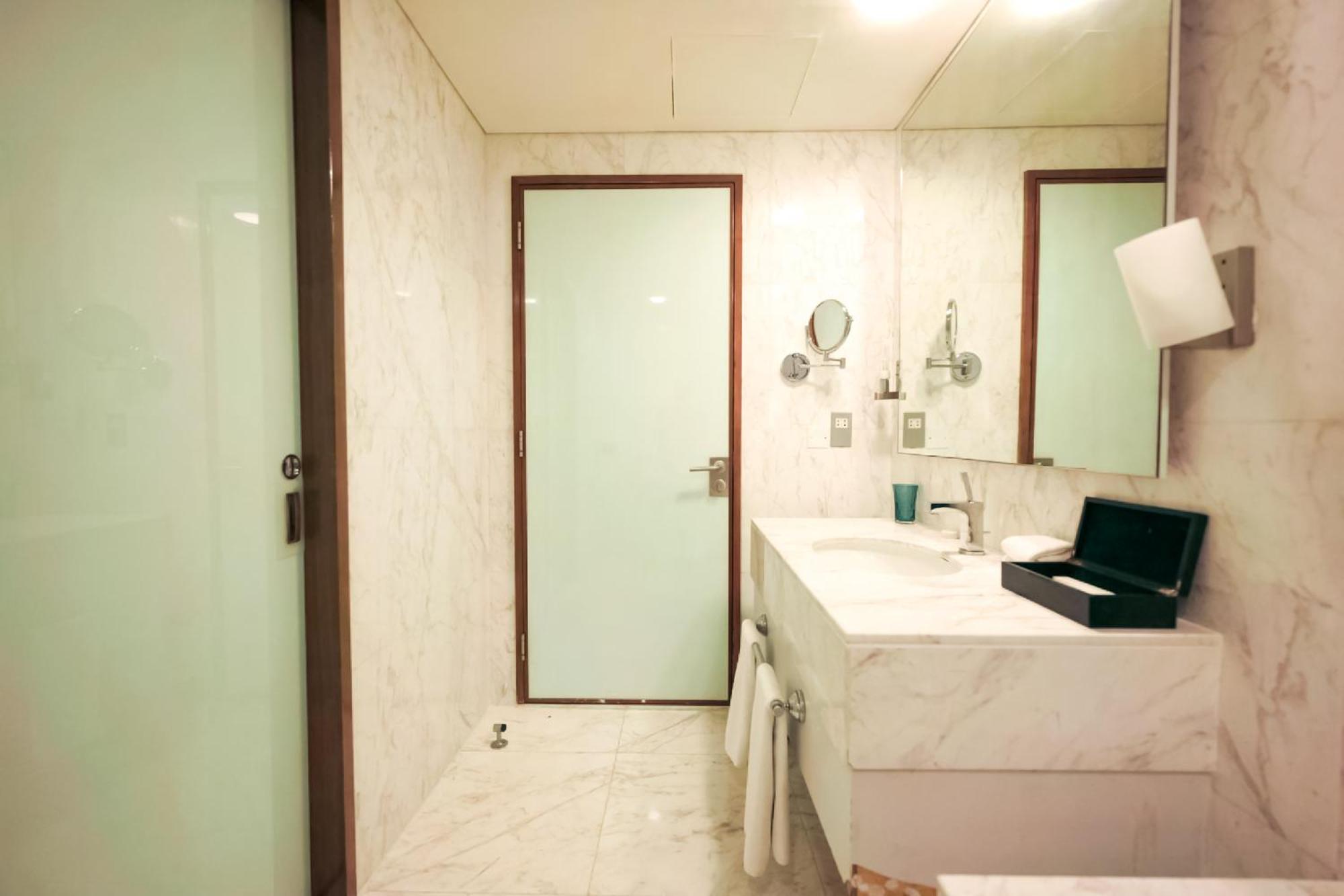 Emaar Fashion Avenue One Bedroom - Formerly Address Dubai Mall Four Apple Holiday Homes Exterior photo